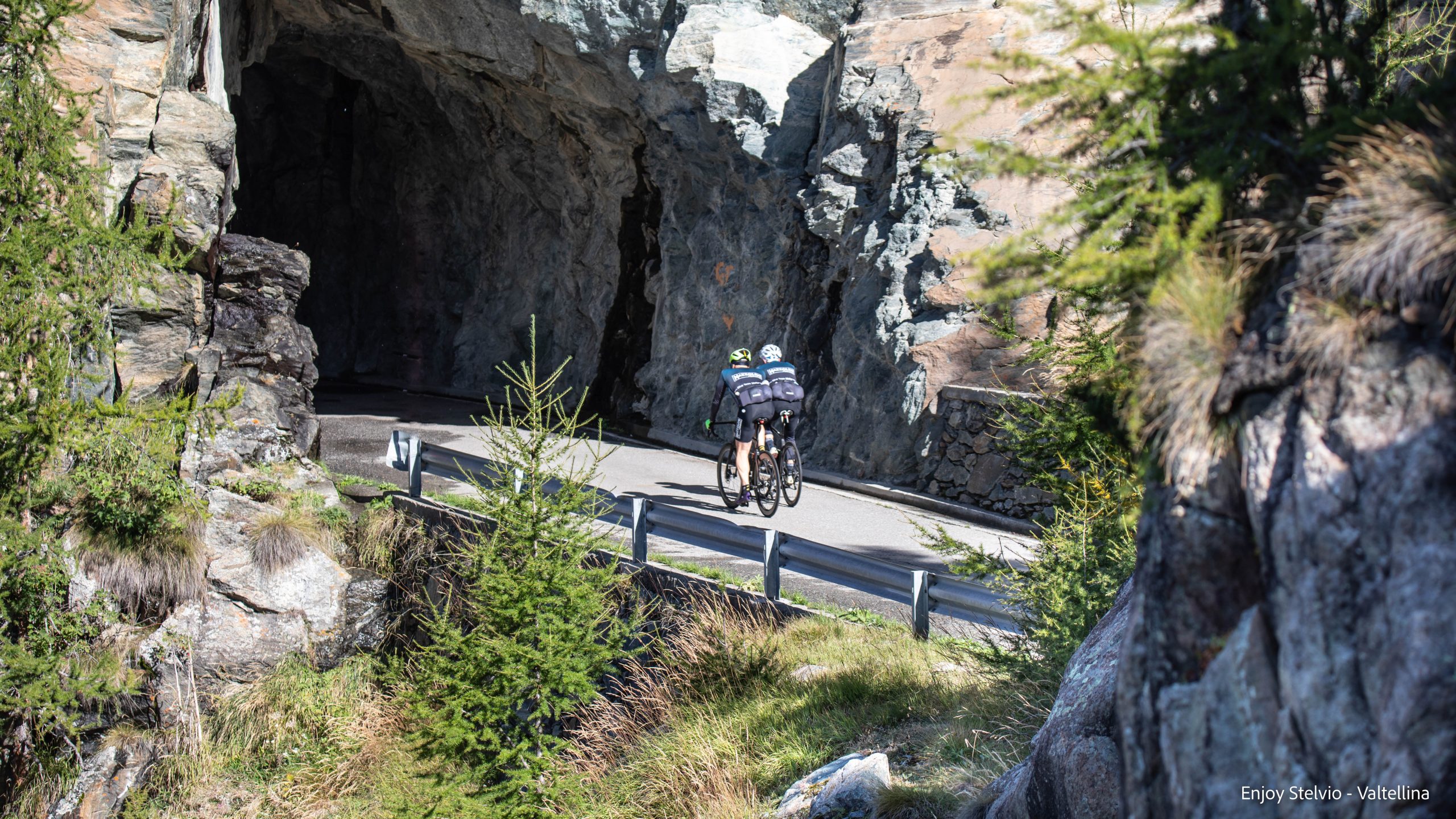 ENJOY STELVIO VALTELLINA, SI PARTE DA LANZADA
