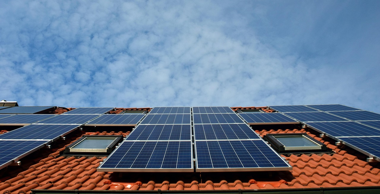 FOTOVOLTAICO, C’È IL BONUS A FONDO PERDUTO
