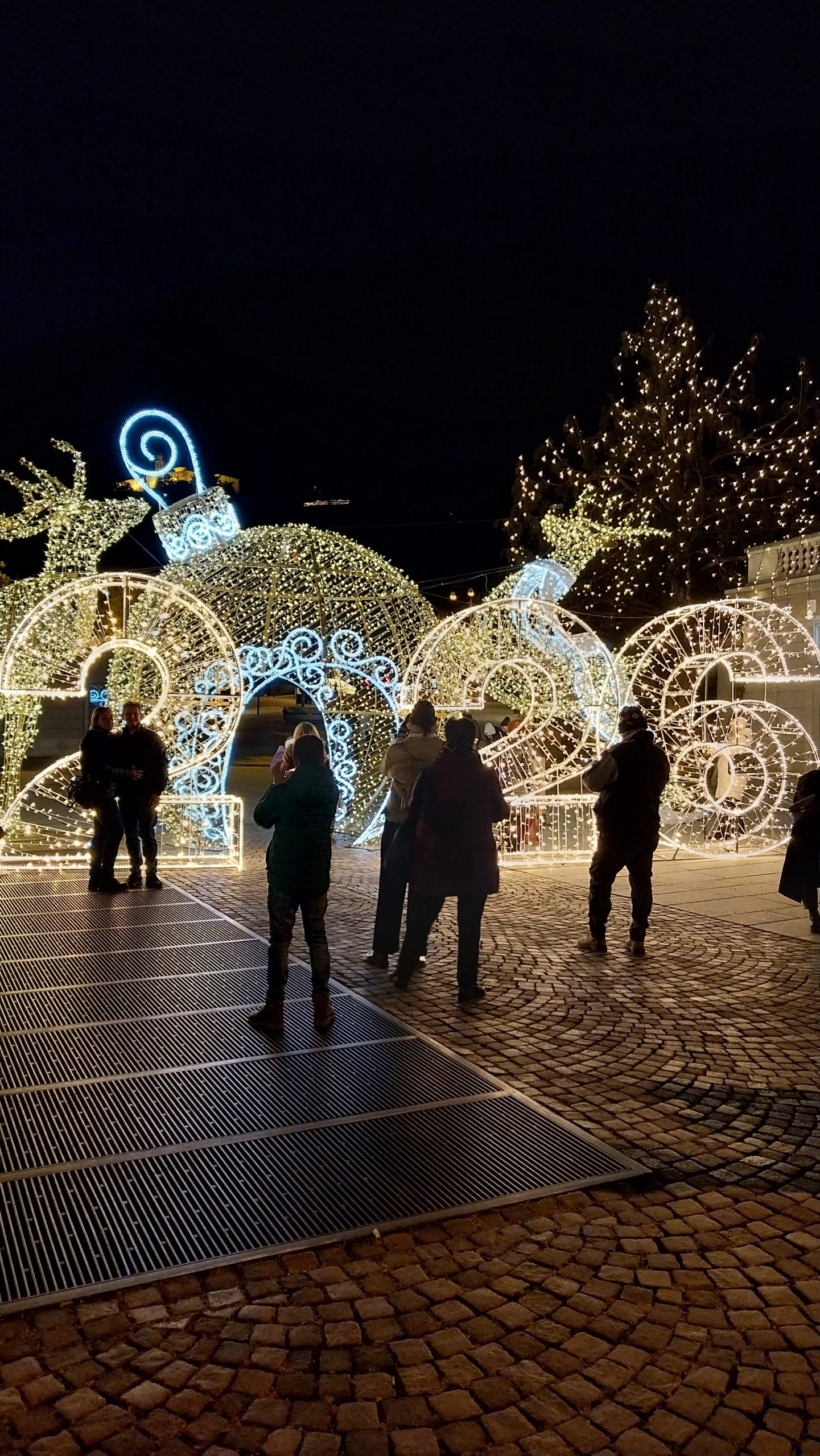 NATALE 2025 A SONDRIO: IL VIDEO EMOZIONALE