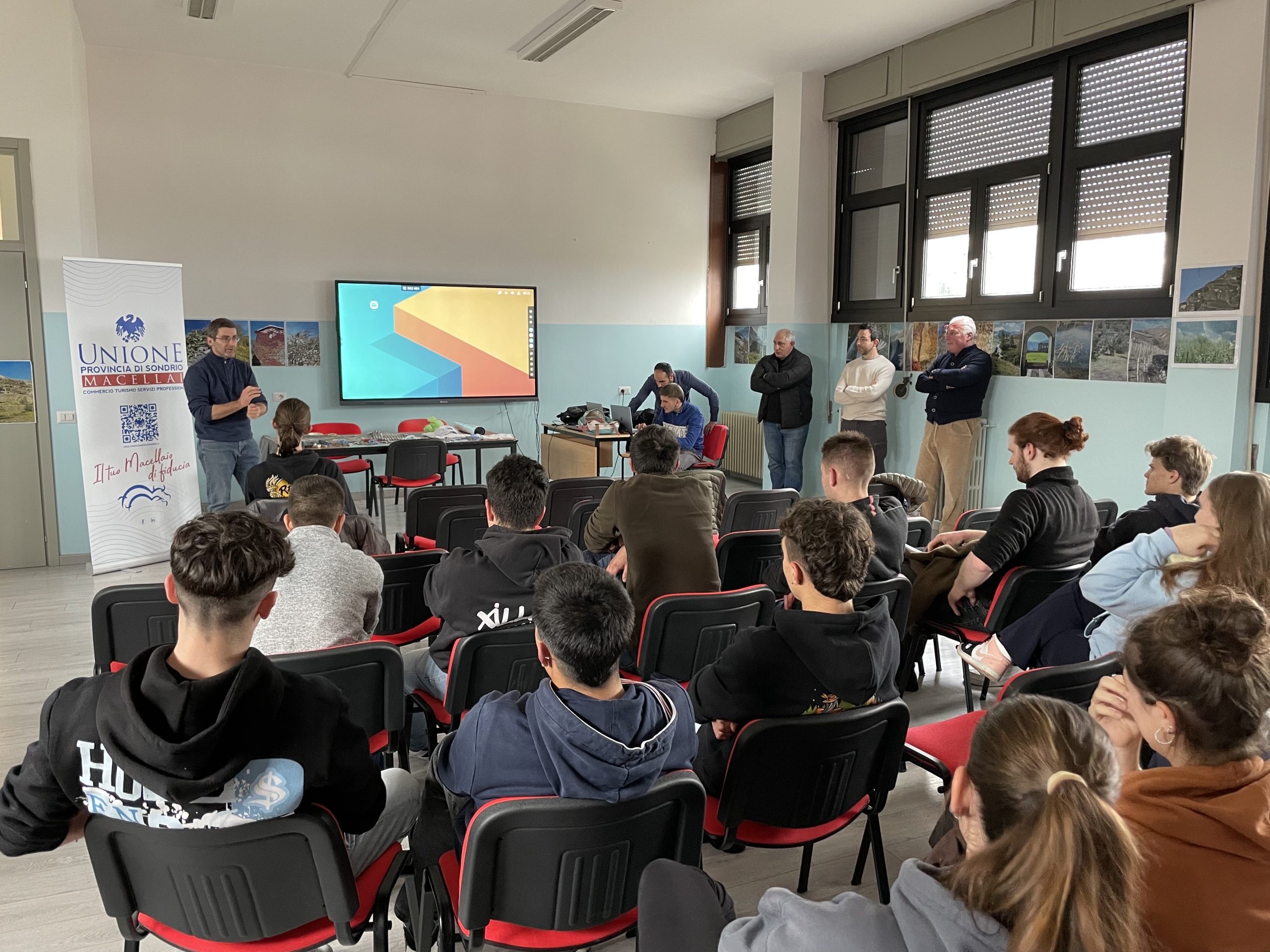 L’ASSOCIAZIONE MACELLAI INCONTRA GLI STUDENTI