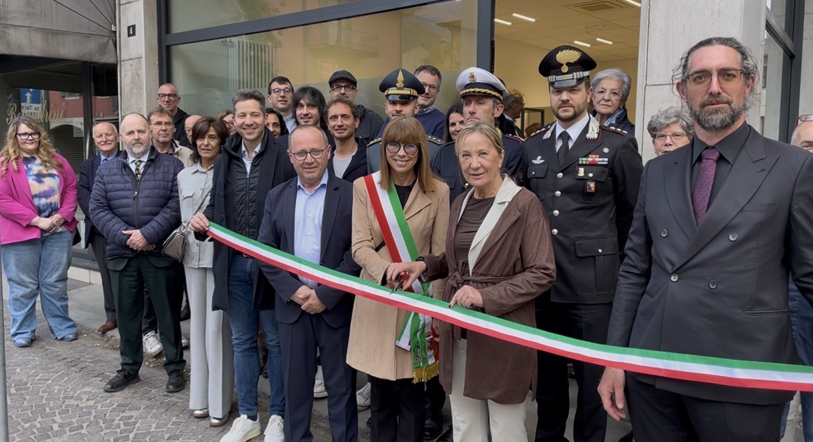 TIRANO, INAUGURATO IL NUOVO UFFICIO DI CONFCOM SONDRIO